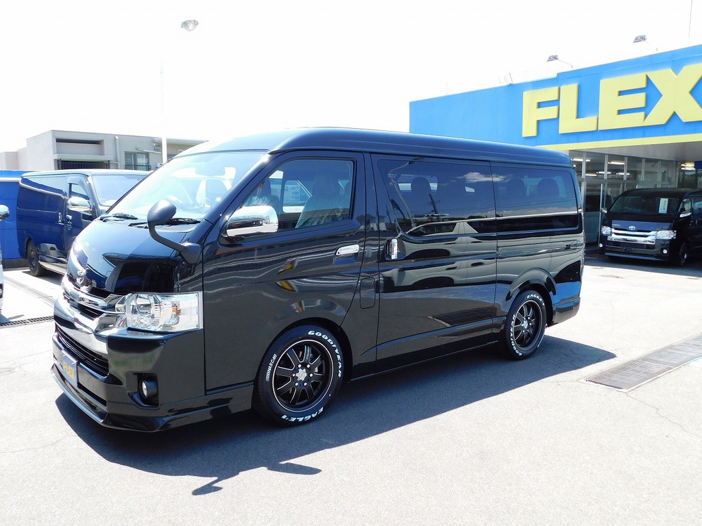 横から見ても美しい♪低い箱車は問答無用でカッコいいですねっ！！！