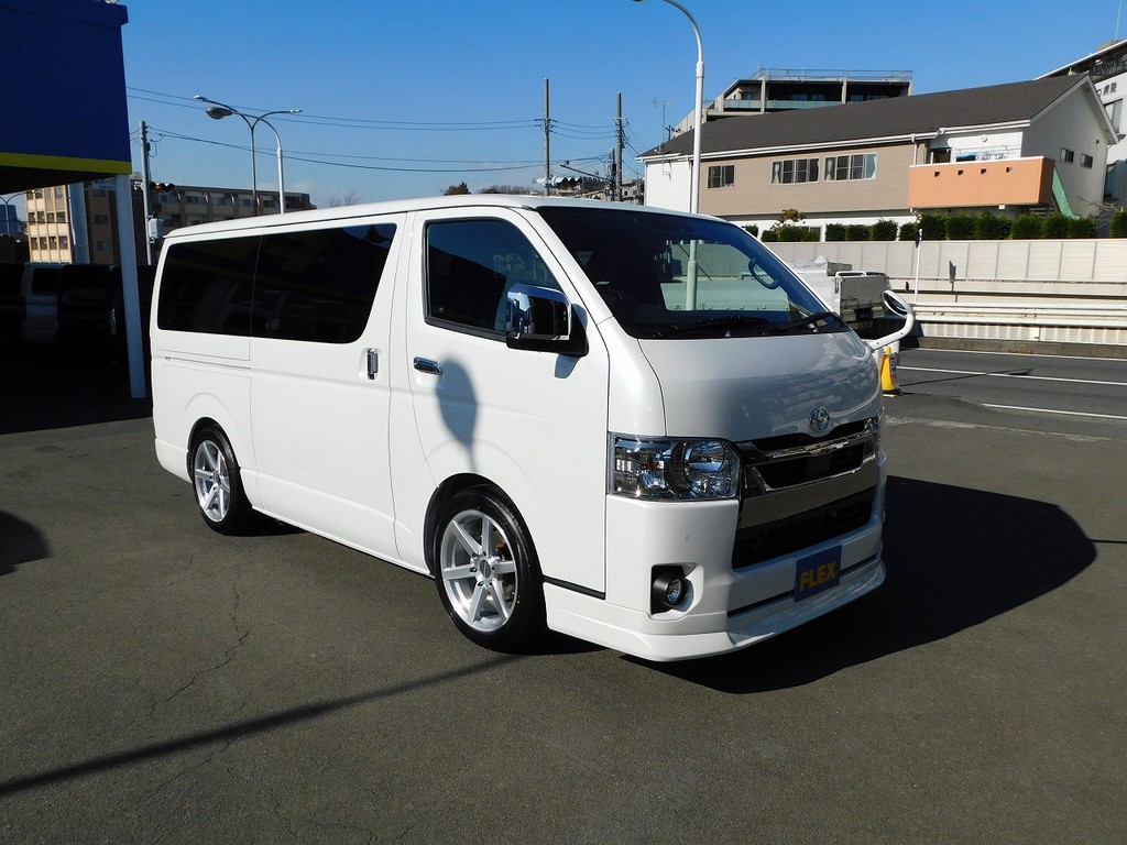 横からみてもスタイリッシュです♪ローダウンされた箱車はカッコいいですねっ♪