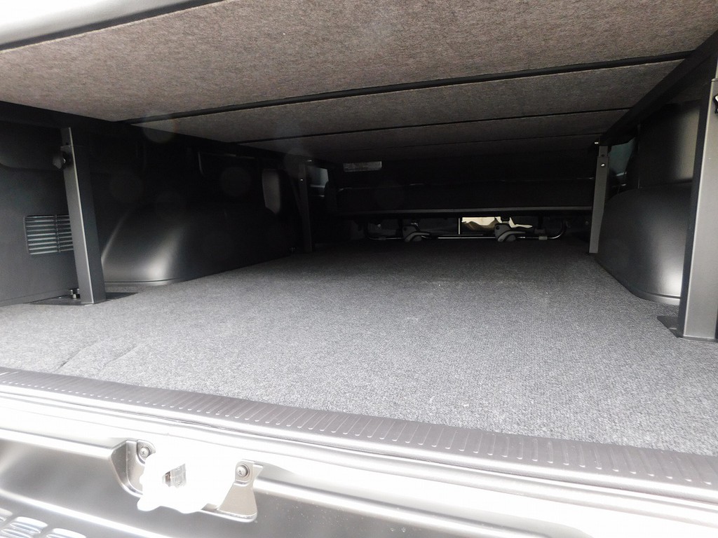 荷物スペースもしっかり確保！趣味やキャンプで重宝する広さです！！！