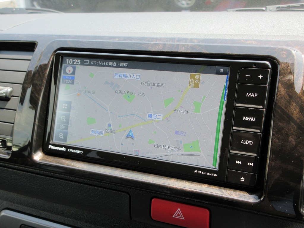 もちろんナビも搭載済みですよっ♪車両本体価格に含まれておりますので追加費用は掛かりませんよっ♪