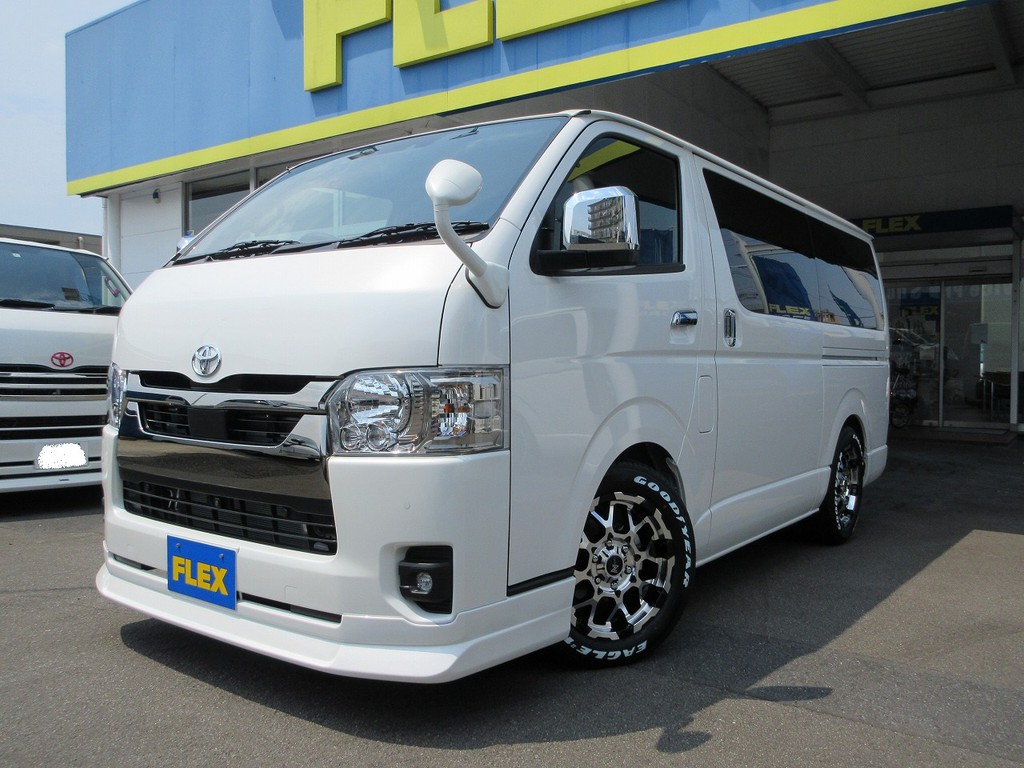 ディーゼルパワー炸裂のパワフルな走り！！！スタイリッシュなカスタムメイクを施された一台♪