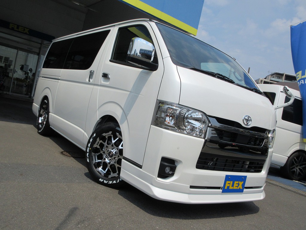 さぁこの車を手に入れてみませんかっ♪ディーゼルターボは人気の為、お早めに♪即納対応・現車確認はいつでも大歓迎ですよっ♪