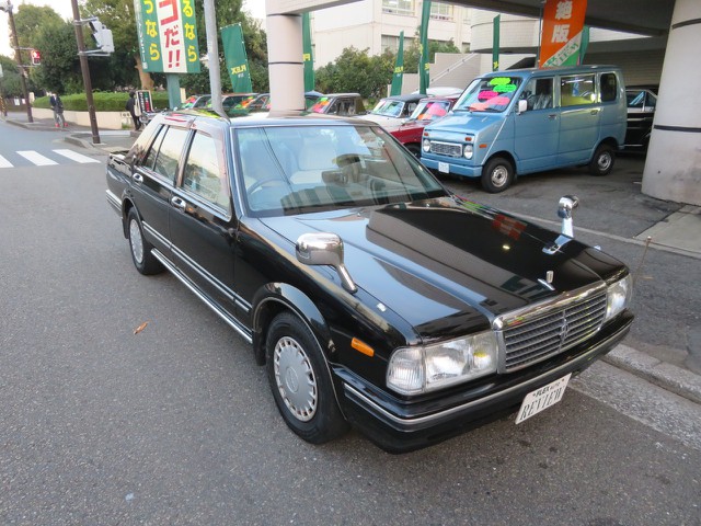 日産 セドリックセダン クラシック 車探しなら中古車 新車の専門店flex フレックス へ