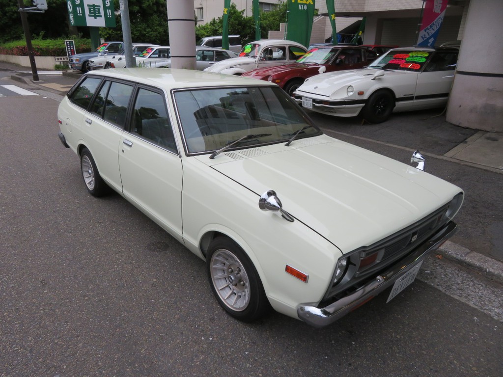サニーの中古車 新車 車探しなら Flex