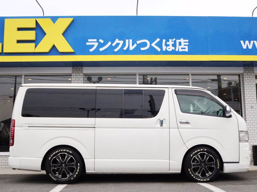 茨城県最大級のハイエース在庫数、常時３０台以上のハイエース在庫台数！