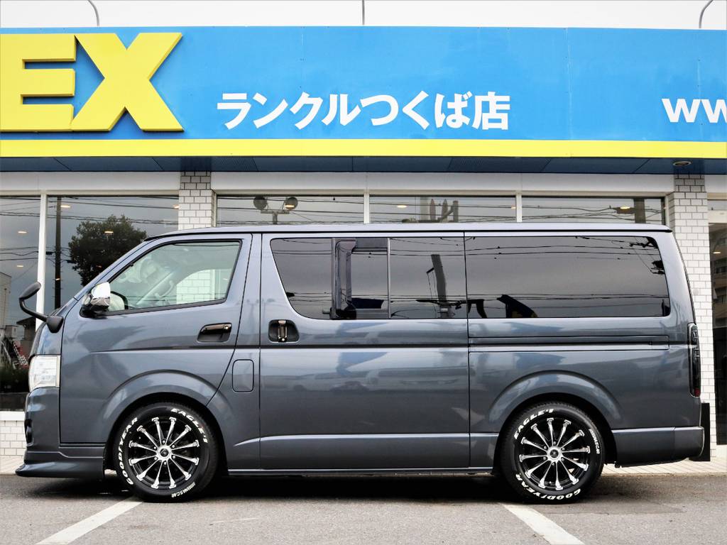 茨城県最大級のハイエース専門店！新車から中古車までラインナップ！