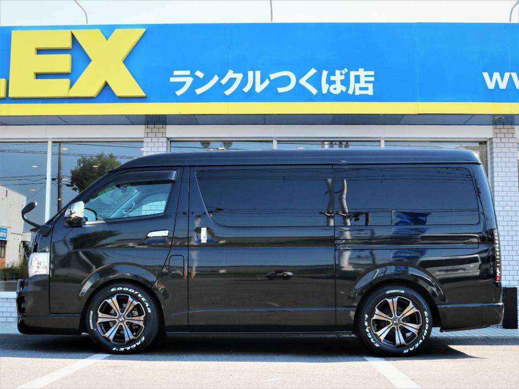 茨城県最大級のハイエース専門店！新車から中古車までラインナップ！