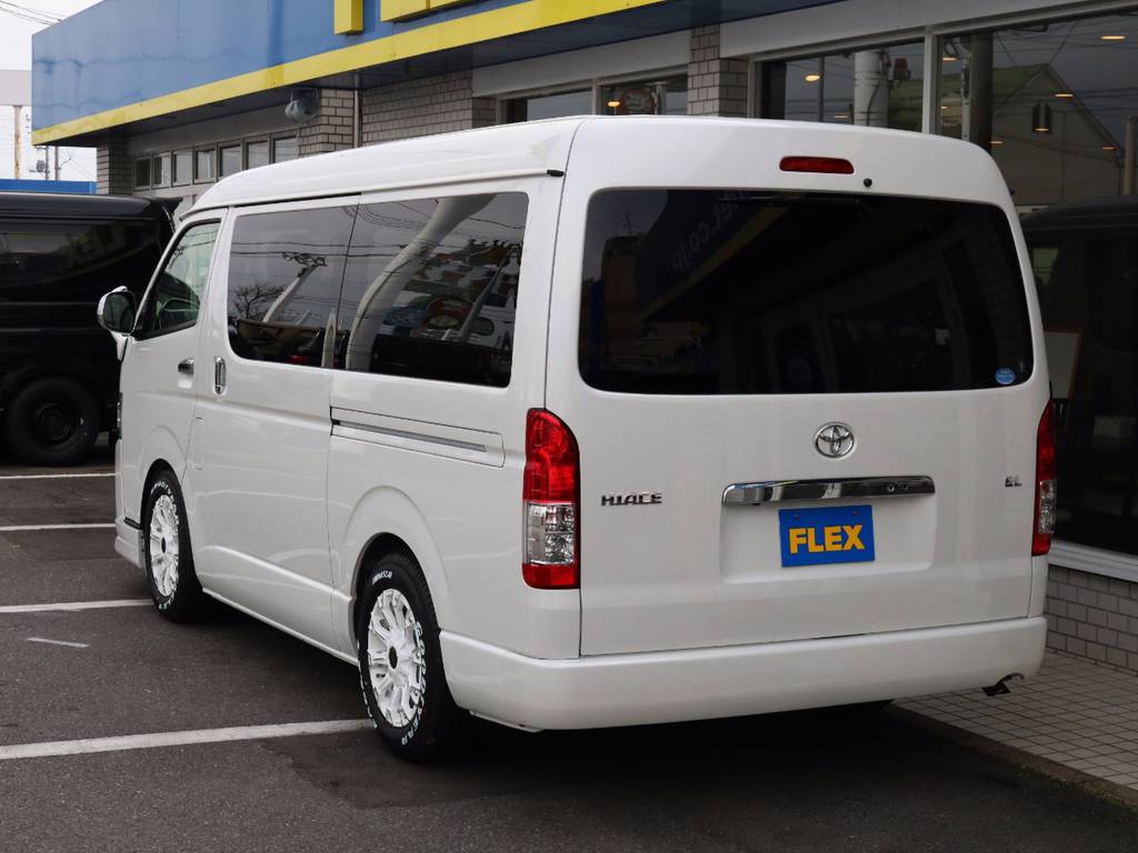 茨城県最大級のハイエース専門店！新車から中古車までラインナップ！