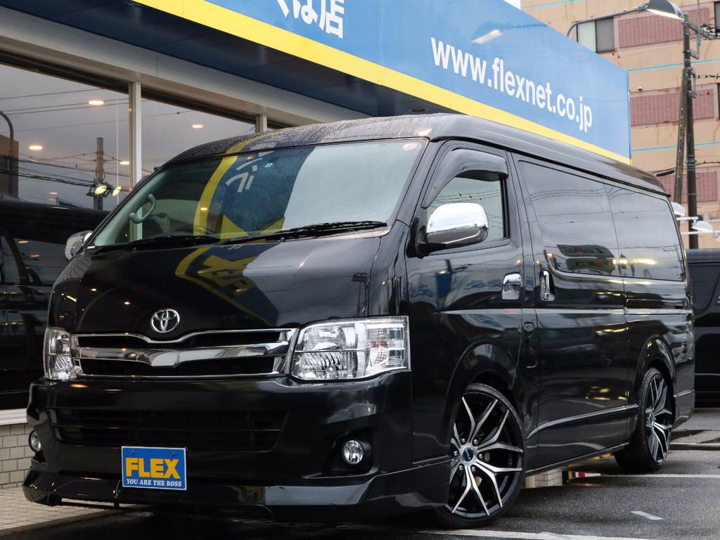 平成２４年ハイエースＷ「ＧＬ」１０人乗り、２ＷＤガソリン車！人気の３型後期モデル、カスタムコンプリート！