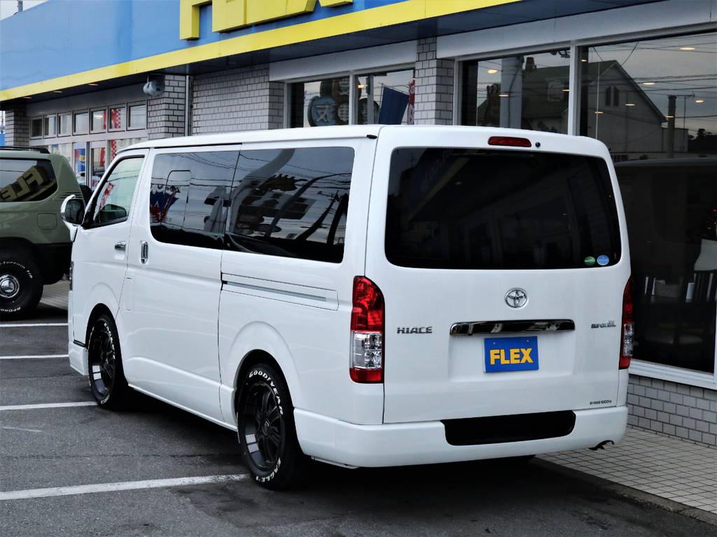 茨城県最大級のハイエース専門店！新車から中古車までラインナップ！