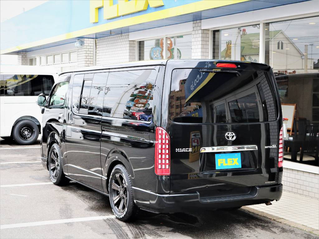 茨城県最大級のハイエース専門店！新車から中古車までラインナップ！