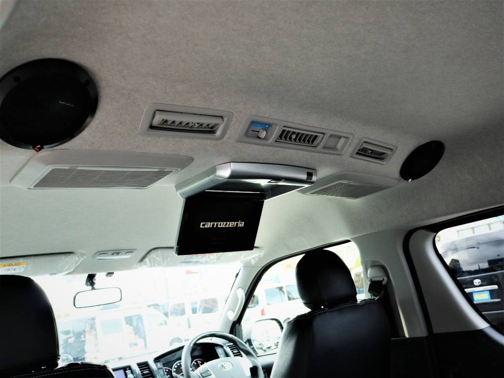 カロッツェリア製フリップダウンモニター！ロックフォード製ルーフスピーカー！