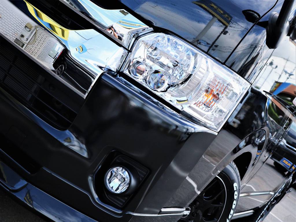 夜間走行に便利なメーカーオプション「ＬＥＤヘッドライト」！