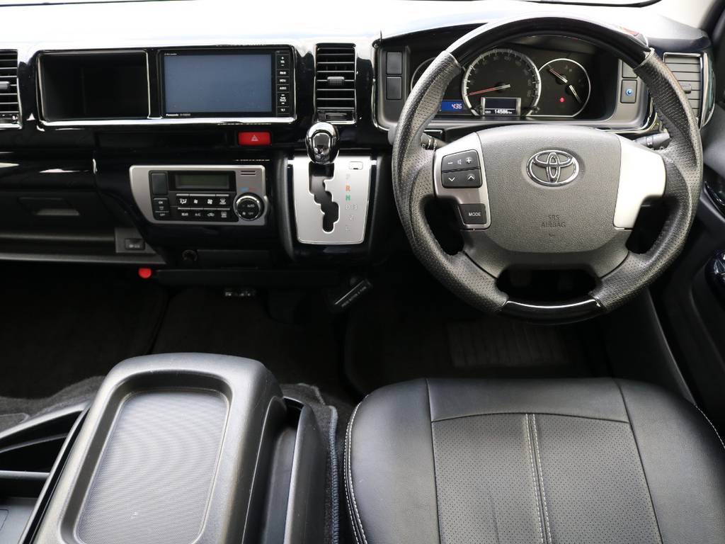 高級感溢れる室内！ピアノブラックパネル付き！