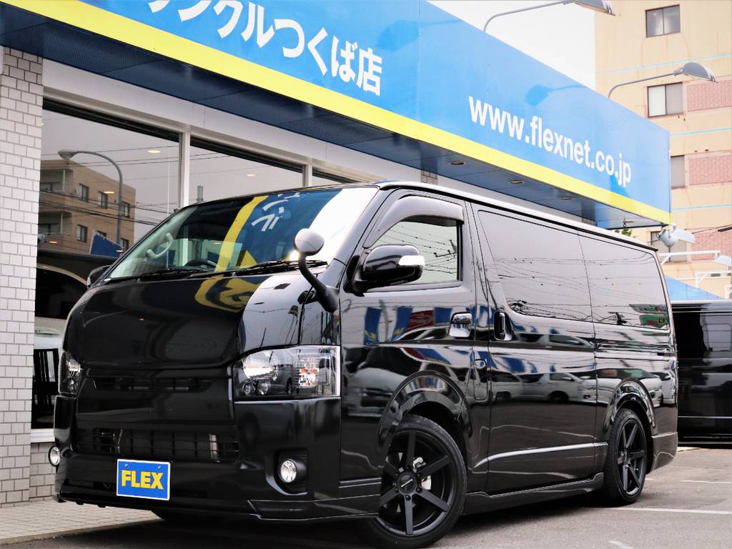 平成２９年ハイエースＶスーパーＧＬ５人乗り２ＷＤガソリン車！フルエアロで固めた一台が入庫致しました♪