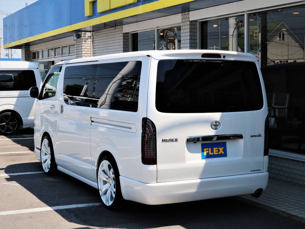 茨城県最大級のハイエース専門店！新車から中古車までラインナップ！