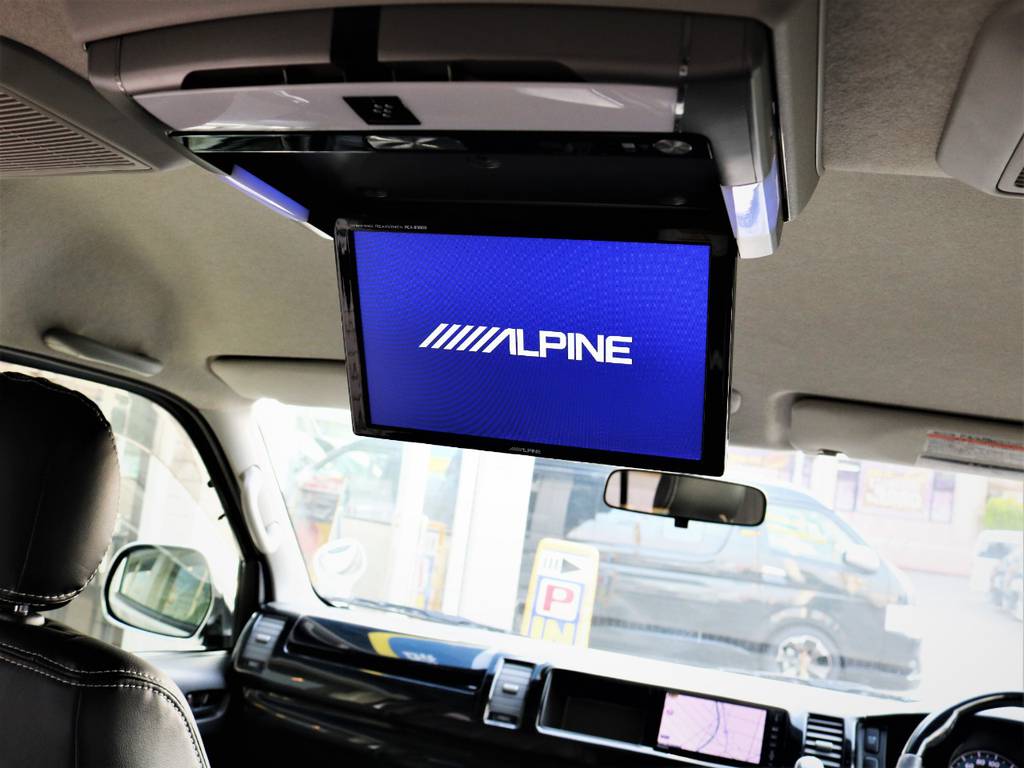 アルパイン製フリップダウンモニター！