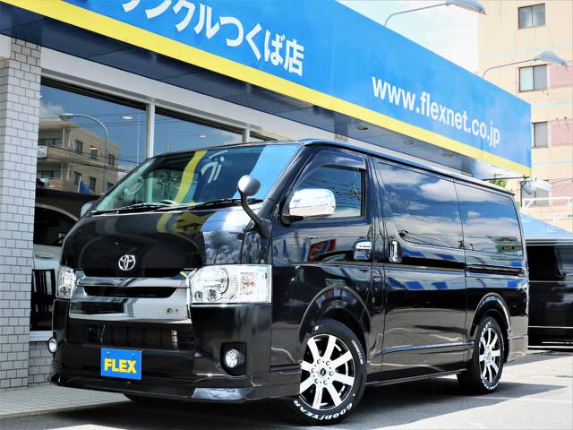 平成２６年ハイエースＶスーパーＧＬディーゼル４ＷＤ！綺麗なワンオーナー車！ベッドキット付きです♪