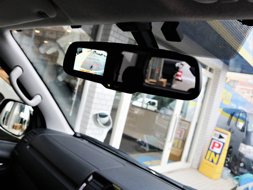 メーカーオプション「バックカメラ」！