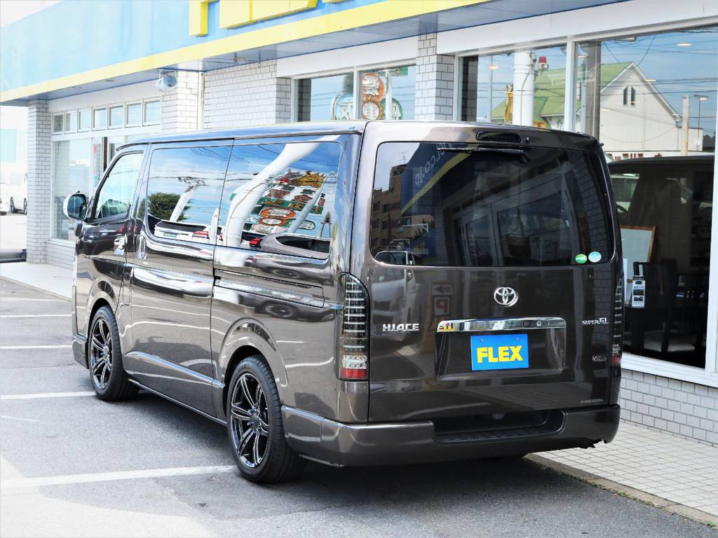 茨城県最大級のハイエース専門店！新車から中古車までラインナップ！