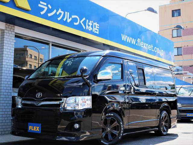 平成２３年ハイエースＷ「ＧＬ」１０人乗り２ＷＤガソリン車！ナッツ製トライアルＣが入庫致しました！