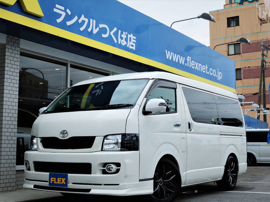 平成１８年ハイエースＷ「ＤＸ」１０人乗り２ＷＤガソリン車！人気の内装アレンジ！