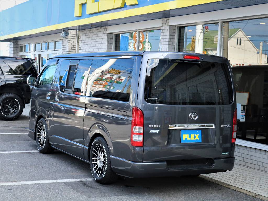 茨城県最大級のハイエース専門店！新車から中古車までラインナップ！