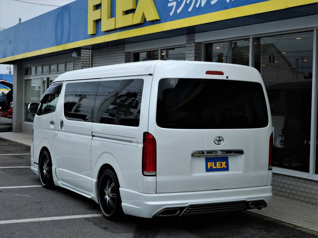 茨城県最大級のハイエース専門店！新車から中古車までラインナップ！