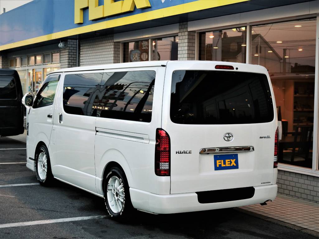 茨城県最大級のハイエース専門店！新車から中古車までラインナップ！