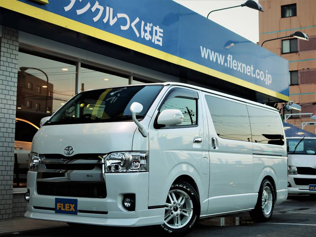 平成２６年ハイエースＶスーパーＧＬ５人乗り２ＷＤガソリン車！人気のパールホワイト！