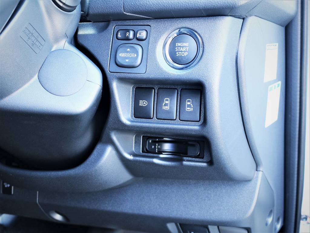 メーカーオプション「プッシュスタート、パワースライドドア」！