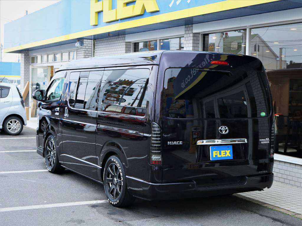 茨城県最大級のハイエース専門店！新車から中古車までラインナップ！