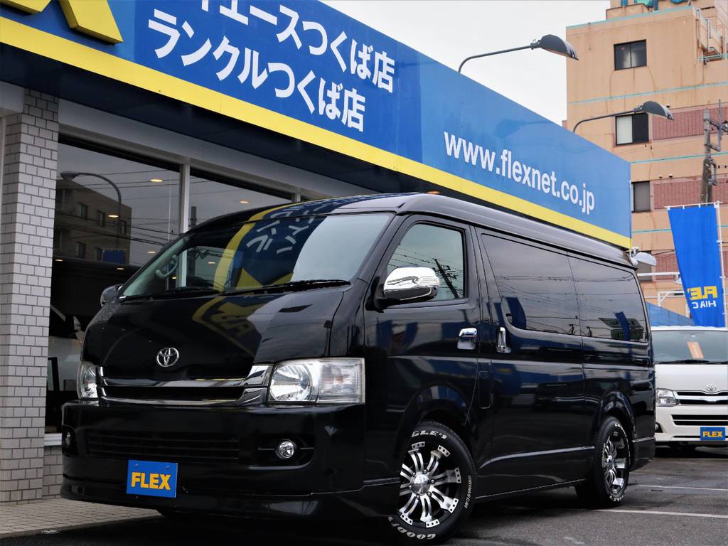 平成２２年ハイエースＷ「ＧＬ」１０人乗り２ＷＤガソリン車！人気のブラックカラー、買取直販！ベッドキット付き♪