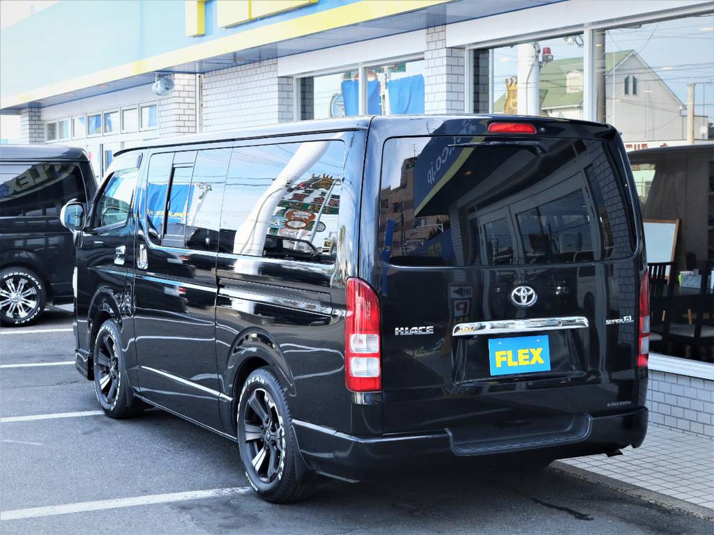 茨城県最大級のハイエース専門店！新車から中古車までラインナップ！