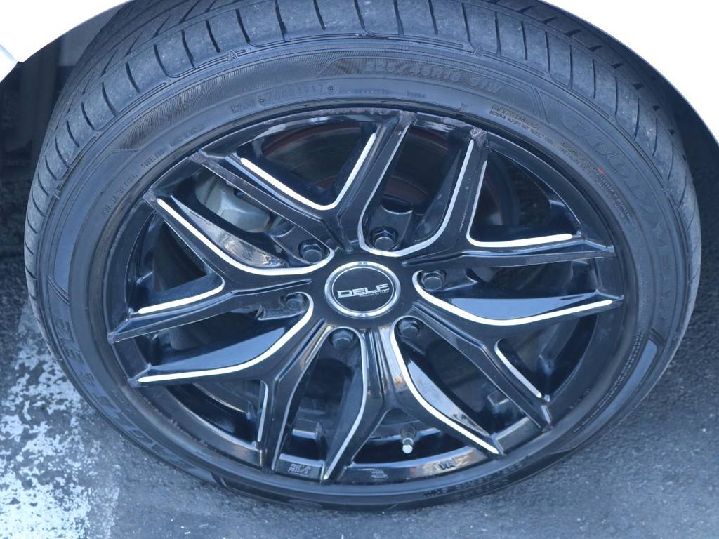 デルフ０１ＢＭ１８インチアルミホイール、国産タイヤグットイヤー！