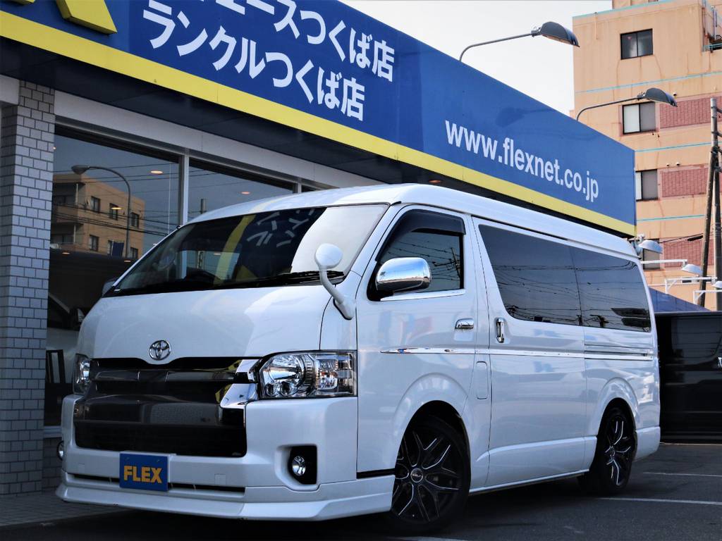 平成３０年ハイエースＶスーパーＧＬ５人乗り２ＷＤディーゼル！ワイドボディ、買取直販！