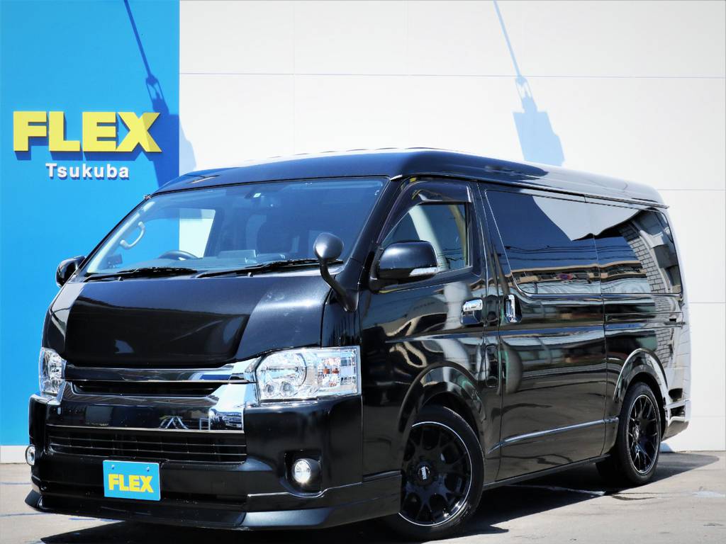 平成２８年ハイエースＷ「ＧＬ」１０人乗り２ＷＤガソリン車！内装アレンジ「ラウンジ３」が入庫致しました♪