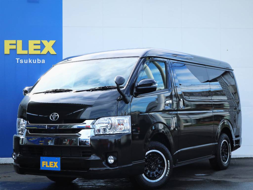 新車ハイエースＷ「ＧＬ」１０人乗り４ＷＤガソリン車！ＳＤナビ・１６ＡＷ・後席モニター・シートカバー・ローダウン♪