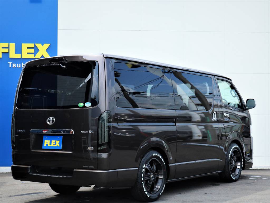 茨城県最大級のハイエース専門店！新車から中古車までラインナップ！