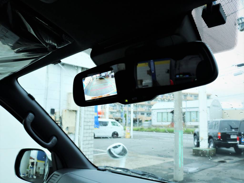 メーカーオプション「バックカメラ」！