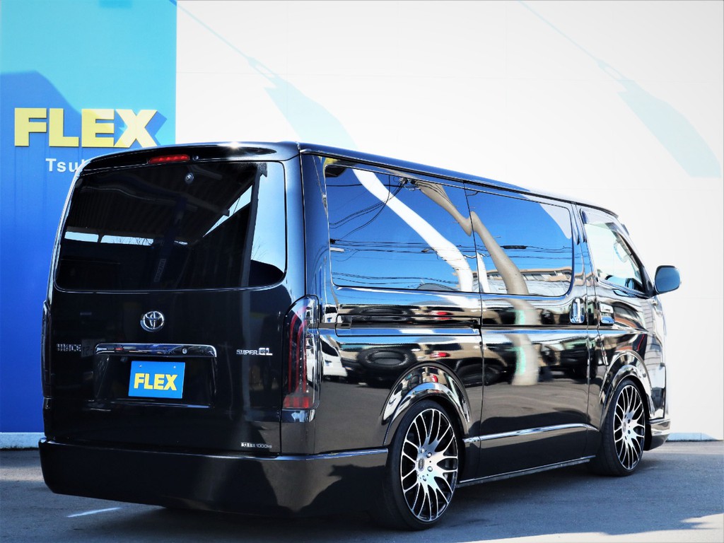 茨城県最大級のハイエース専門店！新車から中古車までラインナップ！