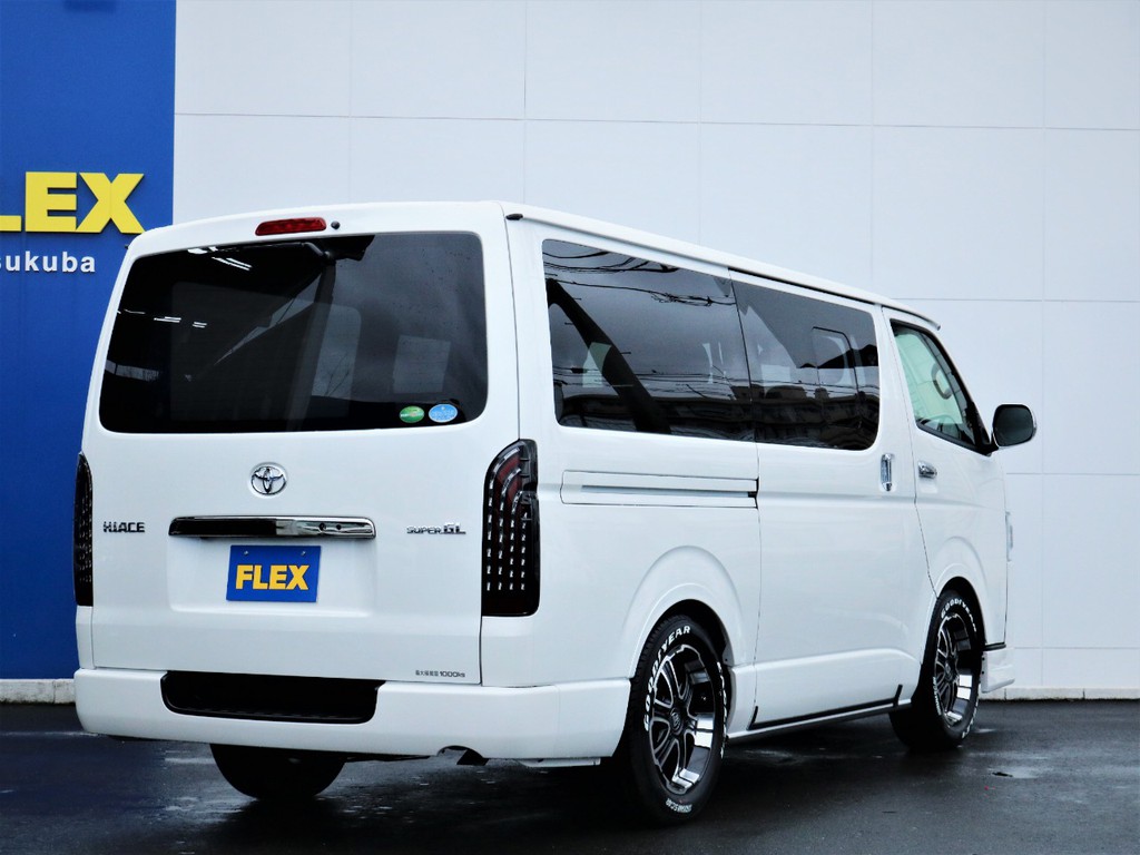 茨城県最大級のハイエース専門店！新車から中古車までラインナップ！
