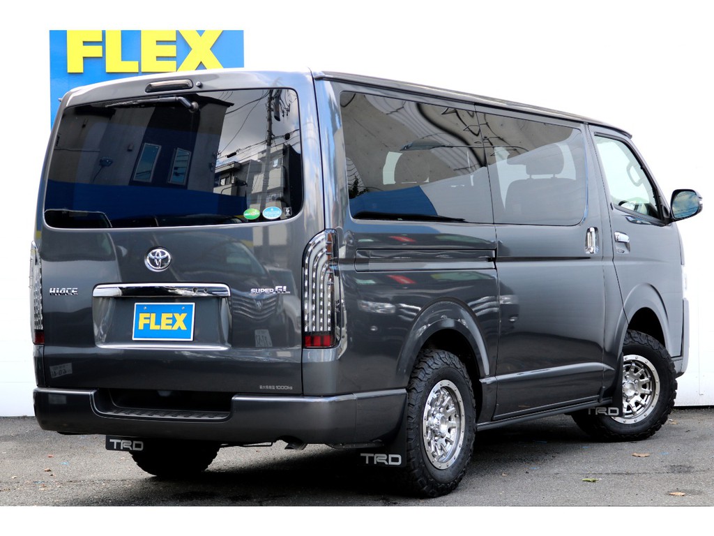 茨城県最大級のハイエース専門店！新車から中古車までラインナップ！