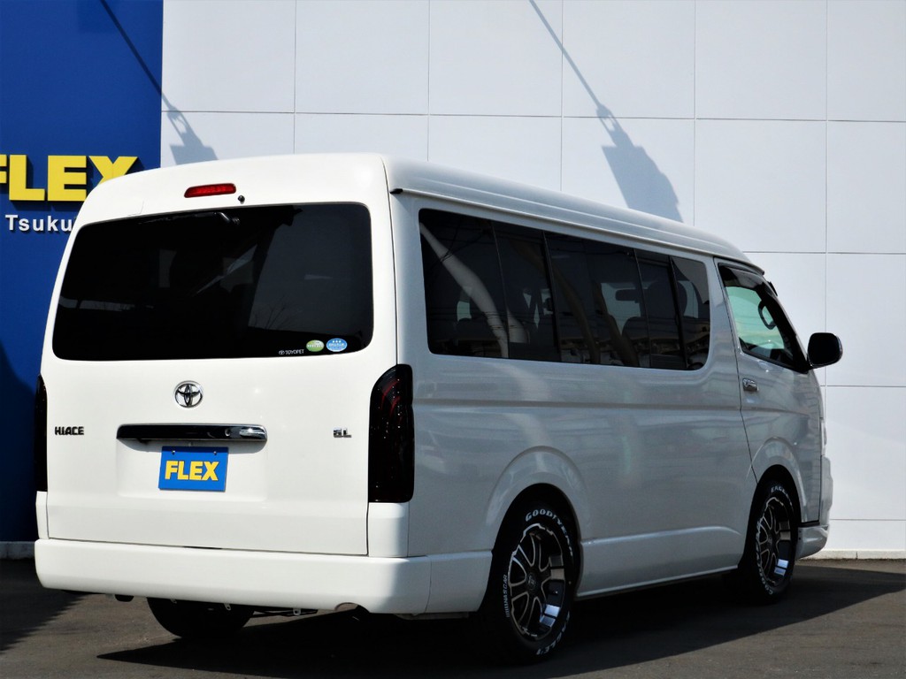 茨城県最大級のハイエース専門店！新車から中古車までラインナップ！