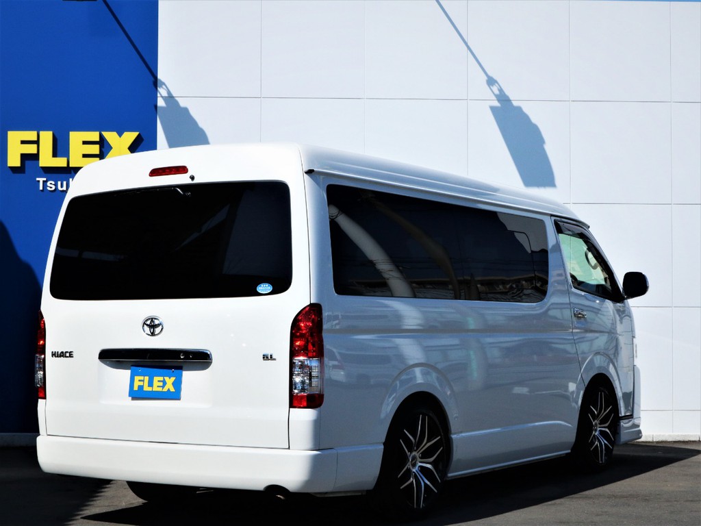 茨城県最大級のハイエース専門店！新車から中古車までラインナップ！