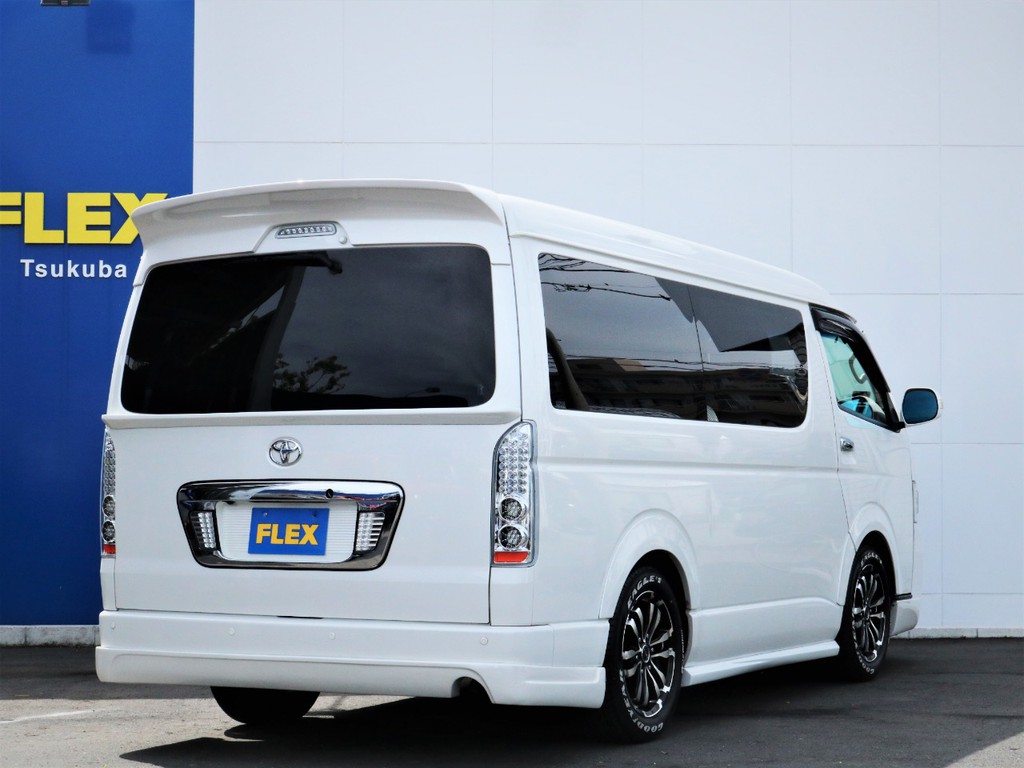 茨城県最大級のハイエース専門店！新車から中古車までラインナップ！