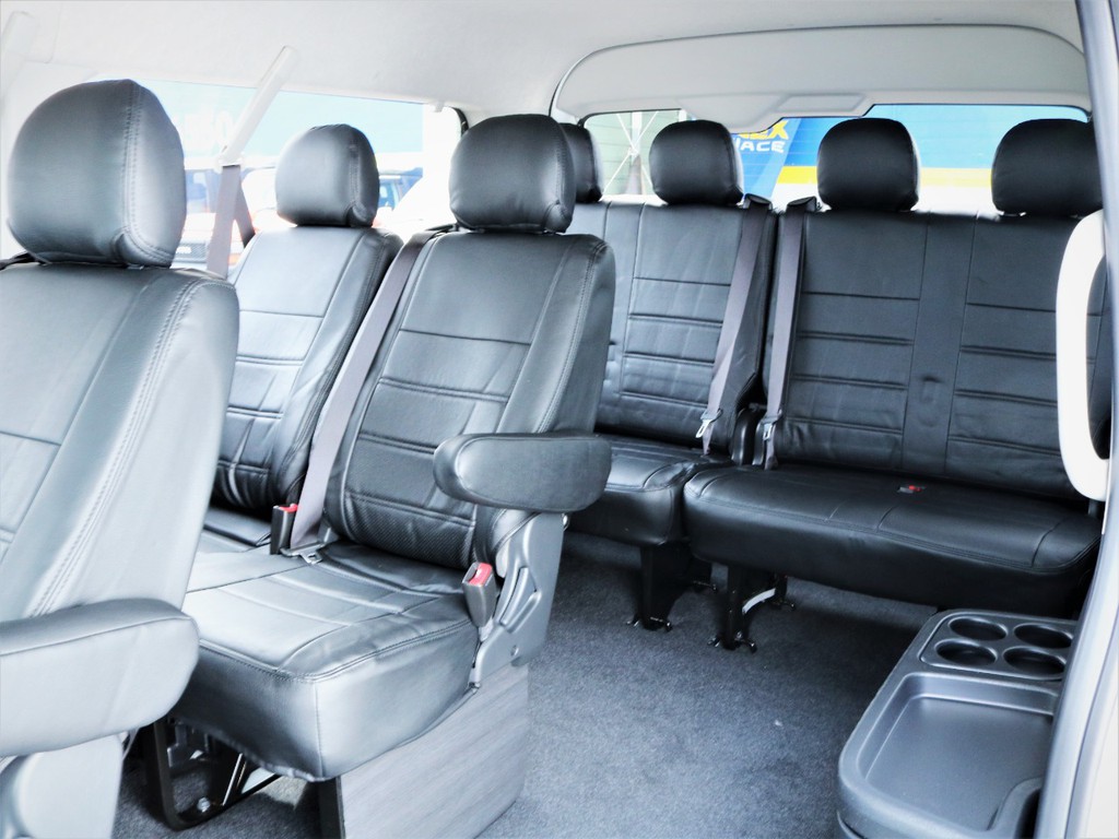 ３列目４列目！