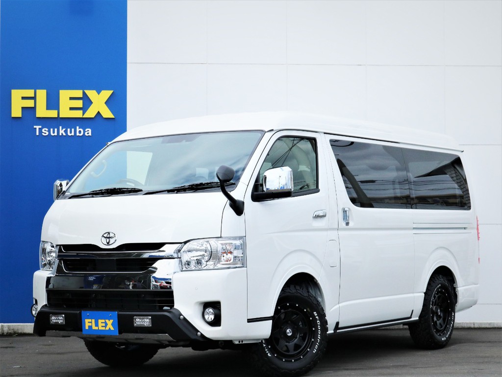 新車ハイエースＷ「ＧＬ」１０人乗り４ＷＤガソリン車、ナビパッケージが入庫！
