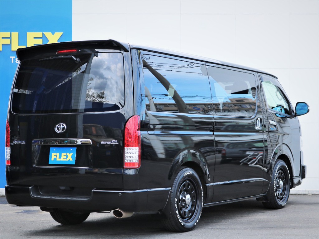 茨城県最大級のハイエース専門店！新車から中古車までラインナップ！