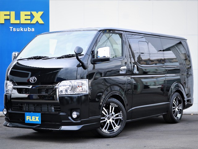 新車ハイエースＶスーパーＧＬ５人乗り２ＷＤガソリン特別仕様車！